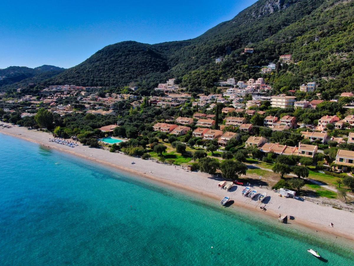 Appartamento Pebbles And Sea At Barbati With Shared Pool Esterno foto