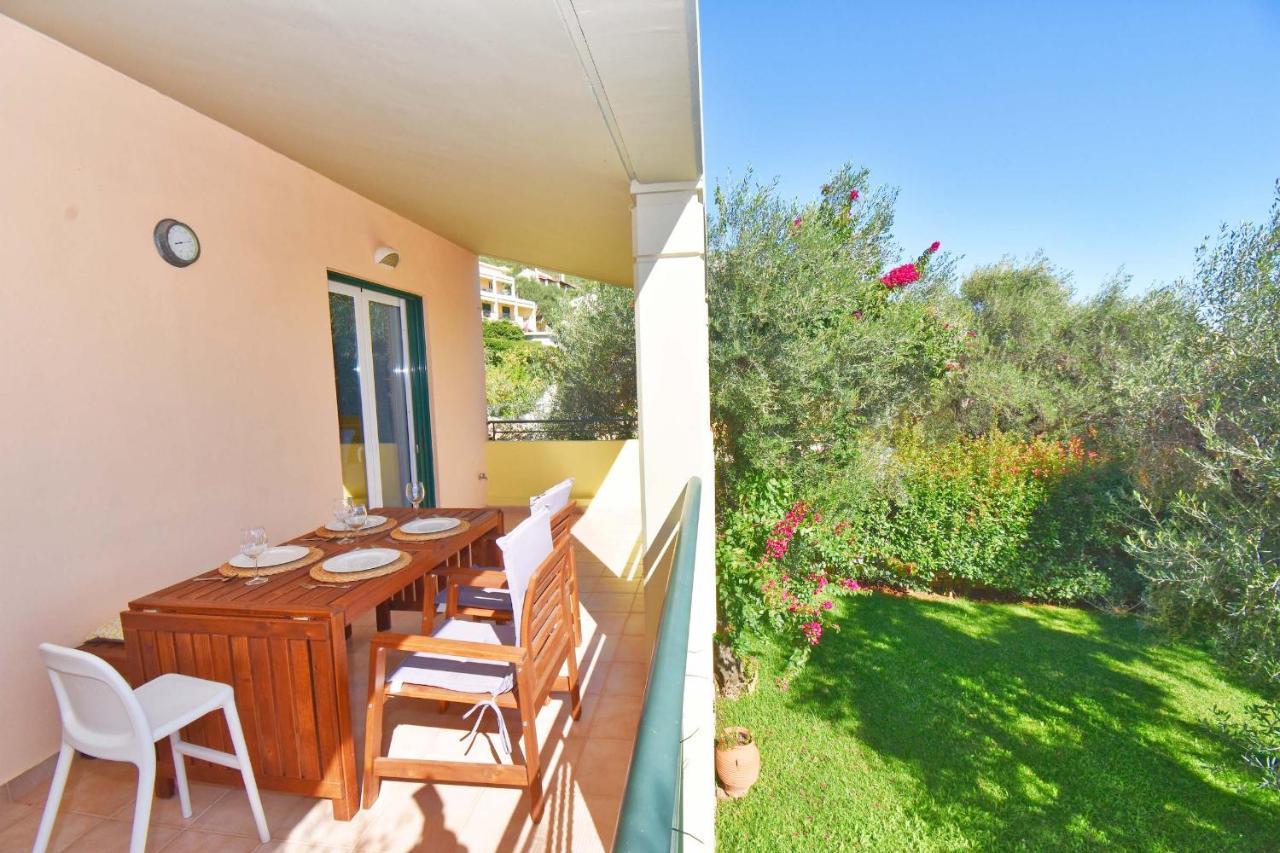 Appartamento Pebbles And Sea At Barbati With Shared Pool Esterno foto